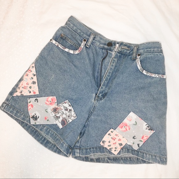 VINTAGE Patchwork Mom Jean Short - Picture 3 of 7